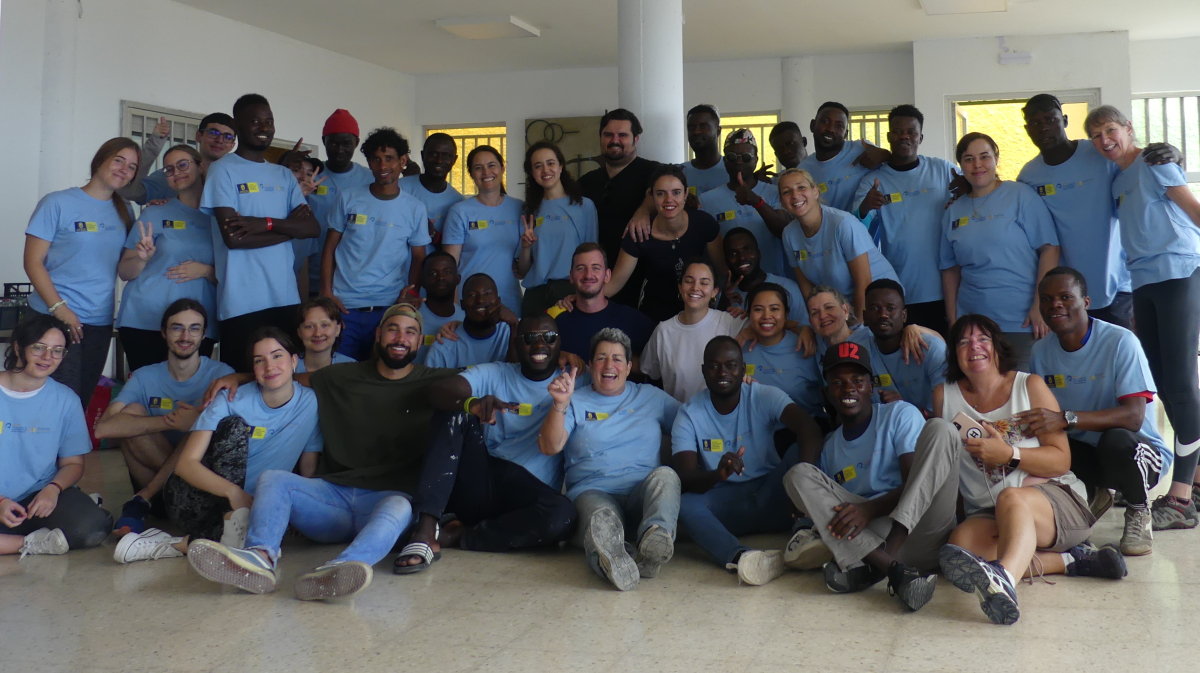 El Grupo de Cooperación EcoCICEI de la ULPGC promueve una actividad de voluntariado en el barrio del Risco de San Nicolás